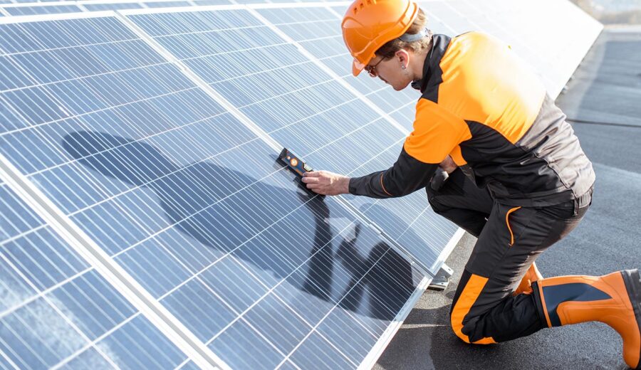 worker installing solar panels 2021 09 02 01 01 29 utc